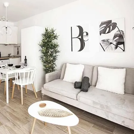 شقة Holyhome Premium 108 *