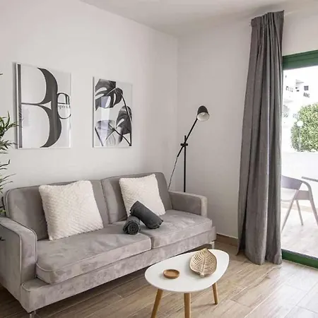 Holyhome Premium 108 Apartment Costa Teguise